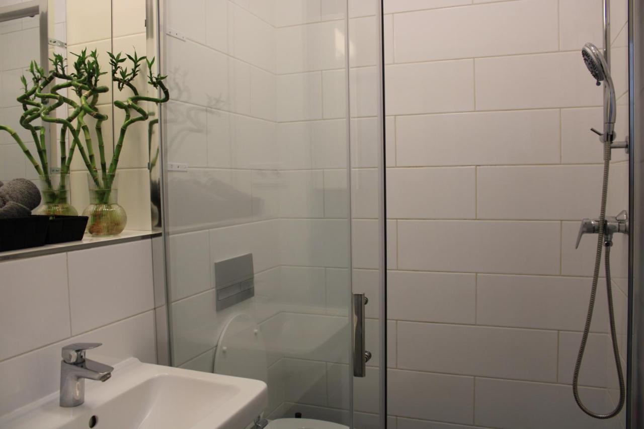 Lyly Apartment - Modern Apartment With Free Parking 布拉格 外观 照片